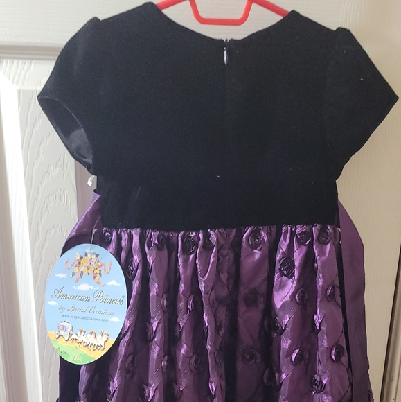 Kid dress - Picture 2 of 4